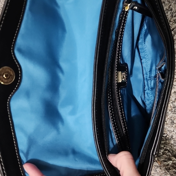 Anne klein wristlet black envelope purse like new no damage - Picture 3 of 8